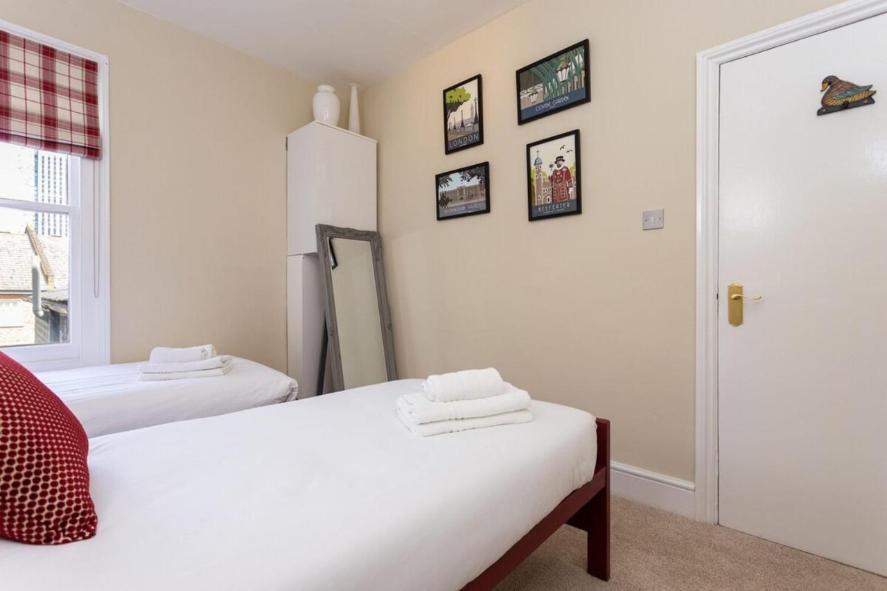 Quaint 2 Bedroom Flat - 9 Minutes Walk To Vauxhall Tube Londra Dış mekan fotoğraf