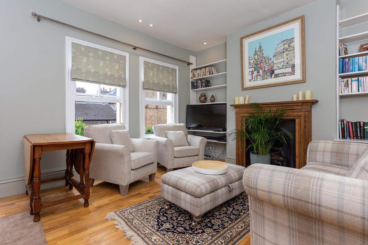 Quaint 2 Bedroom Flat - 9 Minutes Walk To Vauxhall Tube Londra Dış mekan fotoğraf